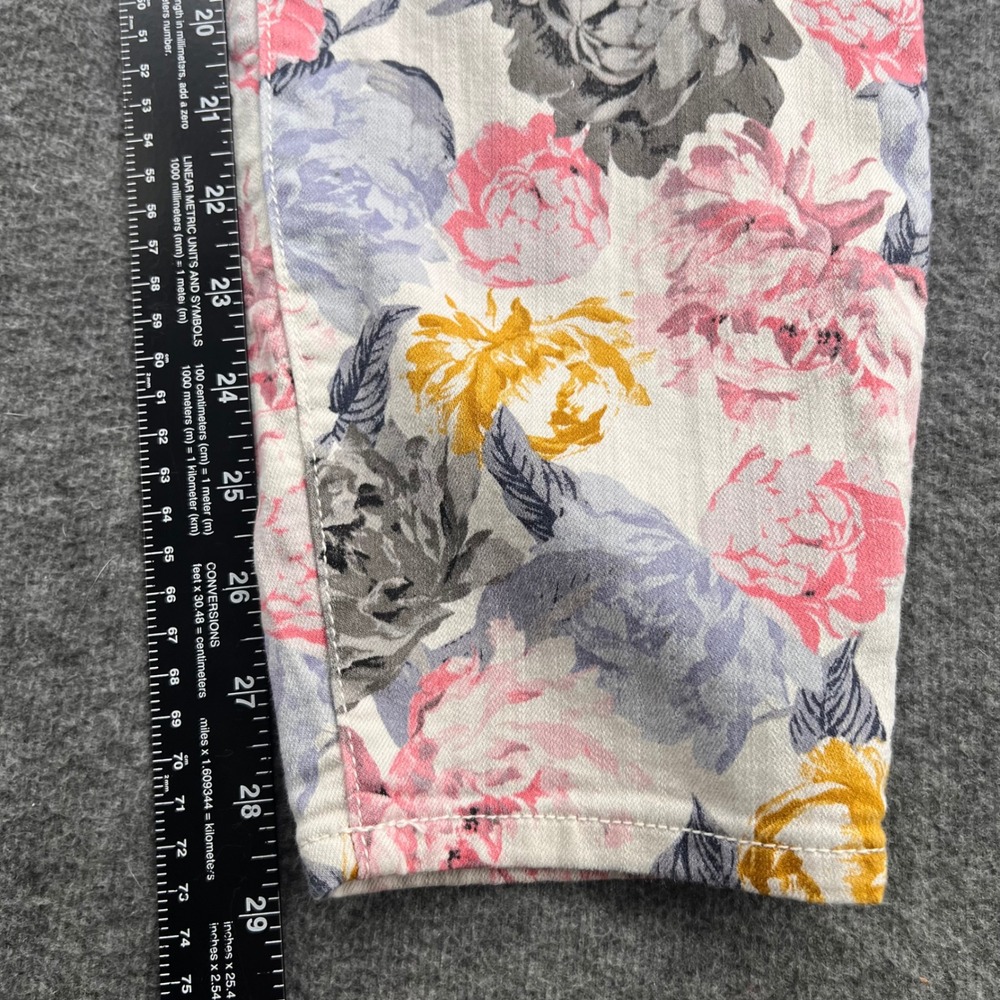 Torrid Denim Floral Print Jeggings Womens 20R Pink Yellow Blue Skinny High Rise - Picture 15 of 16